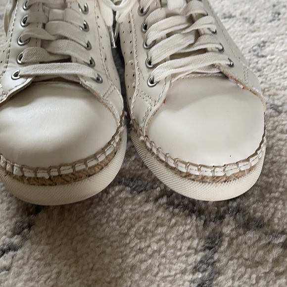 Dolce Vita Sneaker - Picture 3 of 10